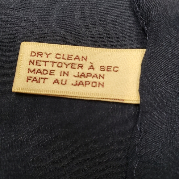 Vintage Anne Klein Blue and Gold Geometric Crest Scarf. 100% Silk. 34" x 34" - Picture 3 of 7